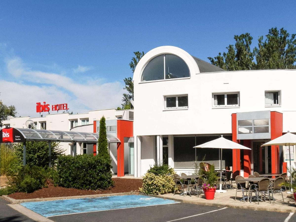 Отель Ibis Poitiers Beaulieu Экстерьер фото