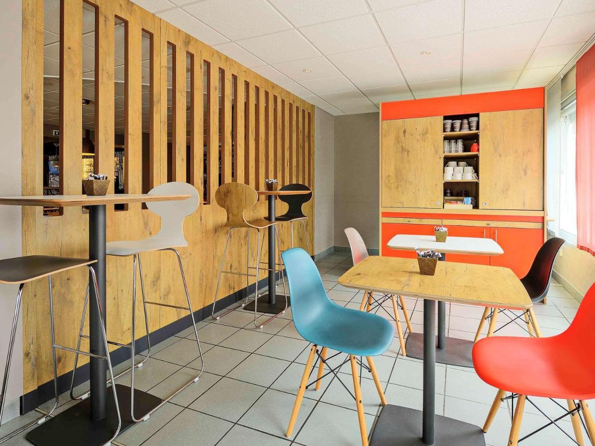 Отель Ibis Poitiers Beaulieu Экстерьер фото